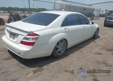 2007 Mercedes-Benz S 550 from USA, damaged, VIN WDDNG71X47A051470